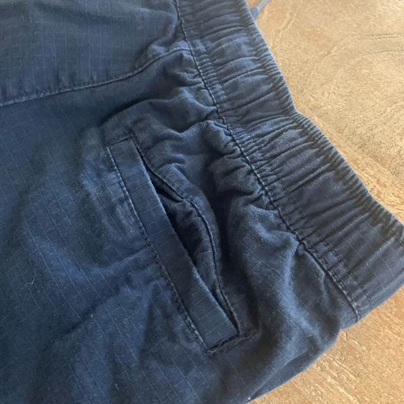 Boys Old Navy Pants. - Picture 7 of 8